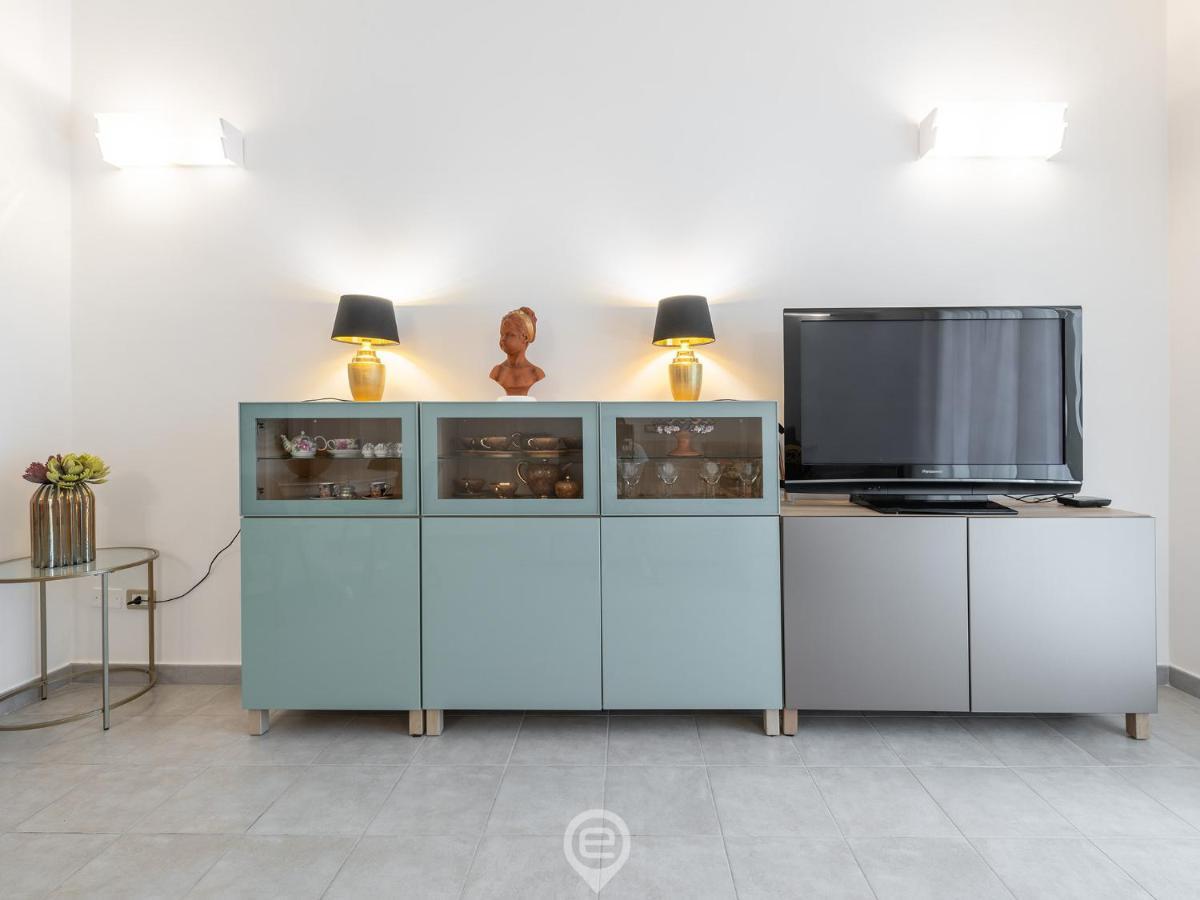 White Gold Apartment Cagliari Eksteriør bilde